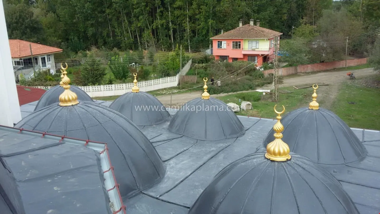 Yeni Mahalle Camii uygulama detayı